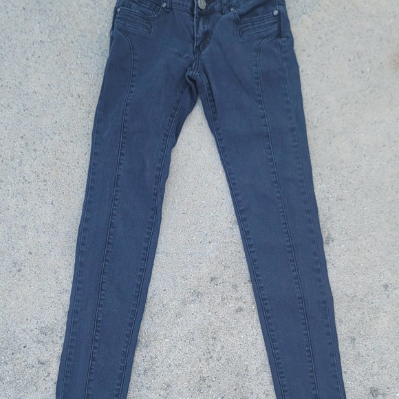 Sean John Skinny Jeans - Picture 2 of 6